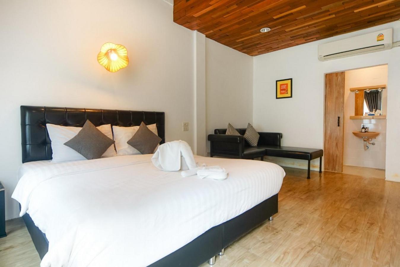 The Warehouse Chiang Mai Hotel Eksteriør billede
